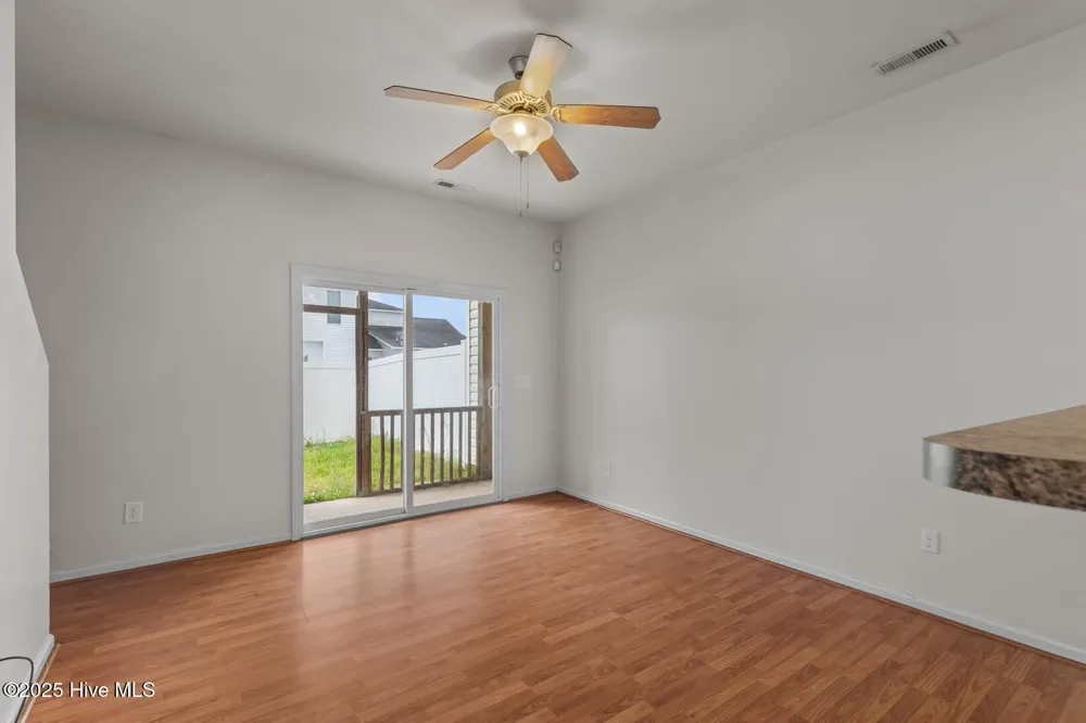 261 Caldwell Loop Jacksonville, NC 28546
