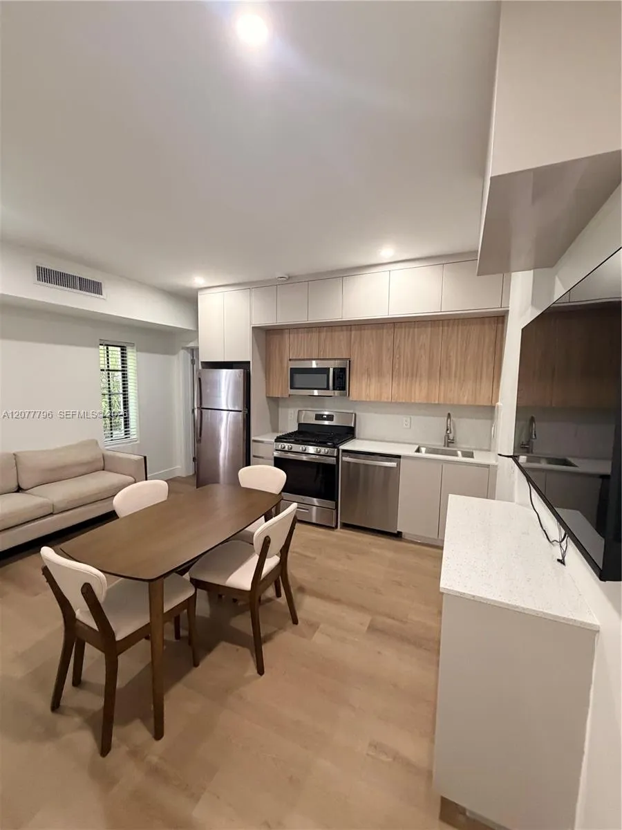 1619 Jefferson Ave #102 Miami Beach, FL 33139