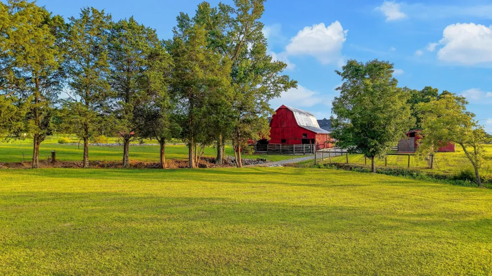 813 Ladd Springs Road SE Cleveland, TN 37323