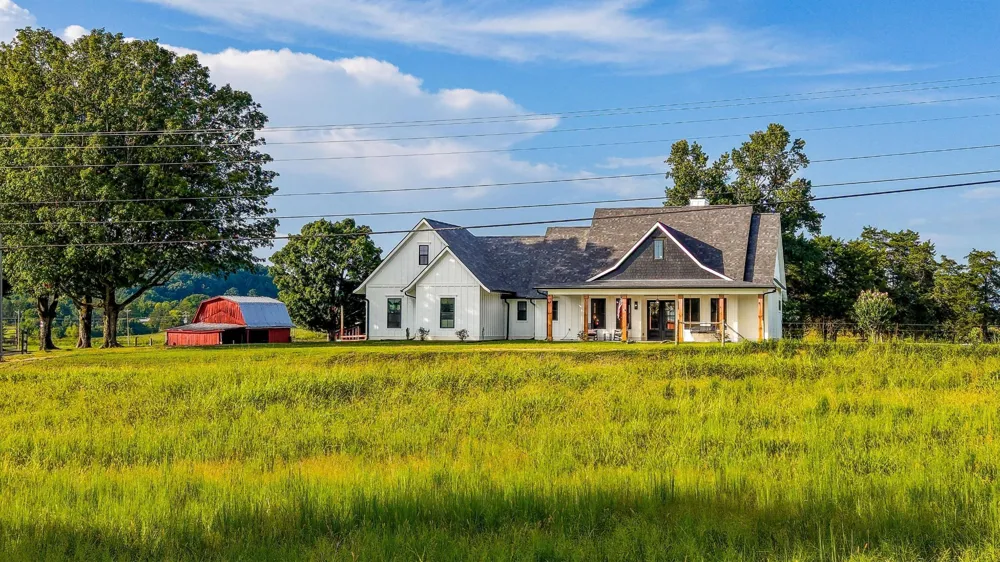 813 Ladd Springs Road SE Cleveland, TN 37323