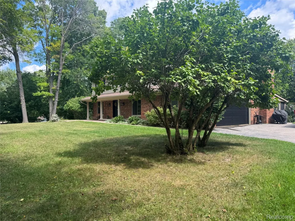 3947 Cheyenne Court Addison Township, MI 48370