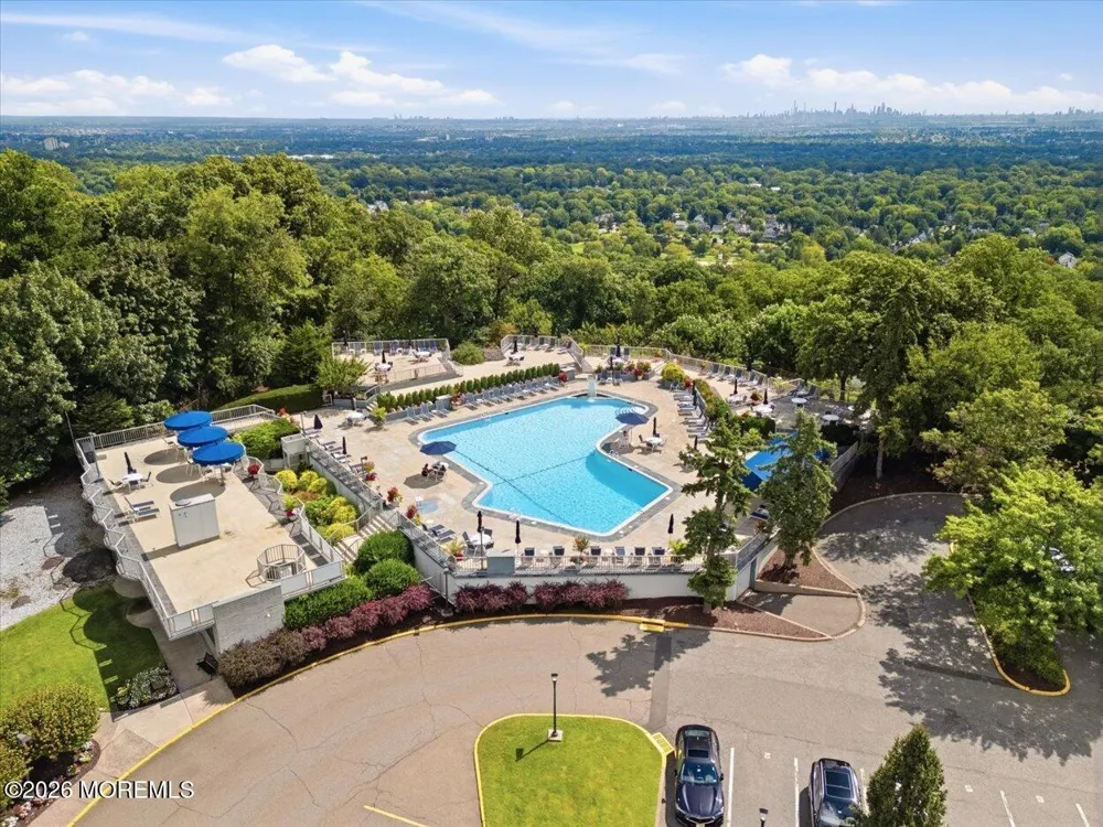 1 Claridge Drive #501 Verona, NJ 07044