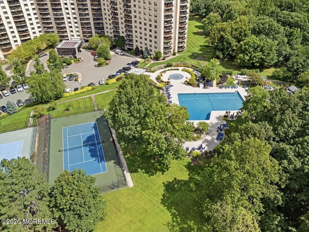 1 Claridge Drive #501 Verona, NJ 07044