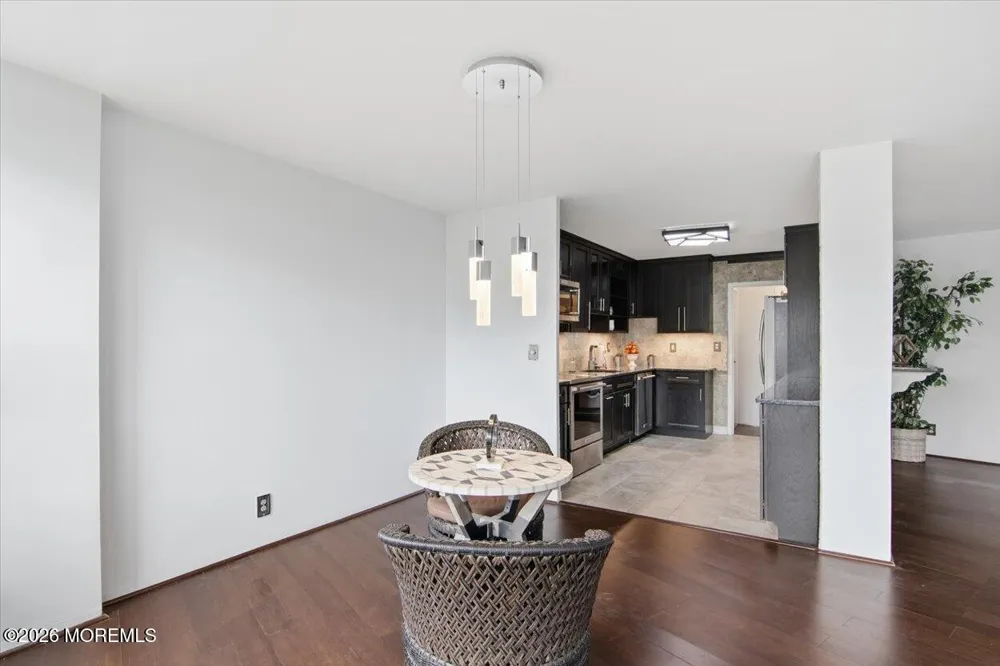 1 Claridge Drive #501 Verona, NJ 07044