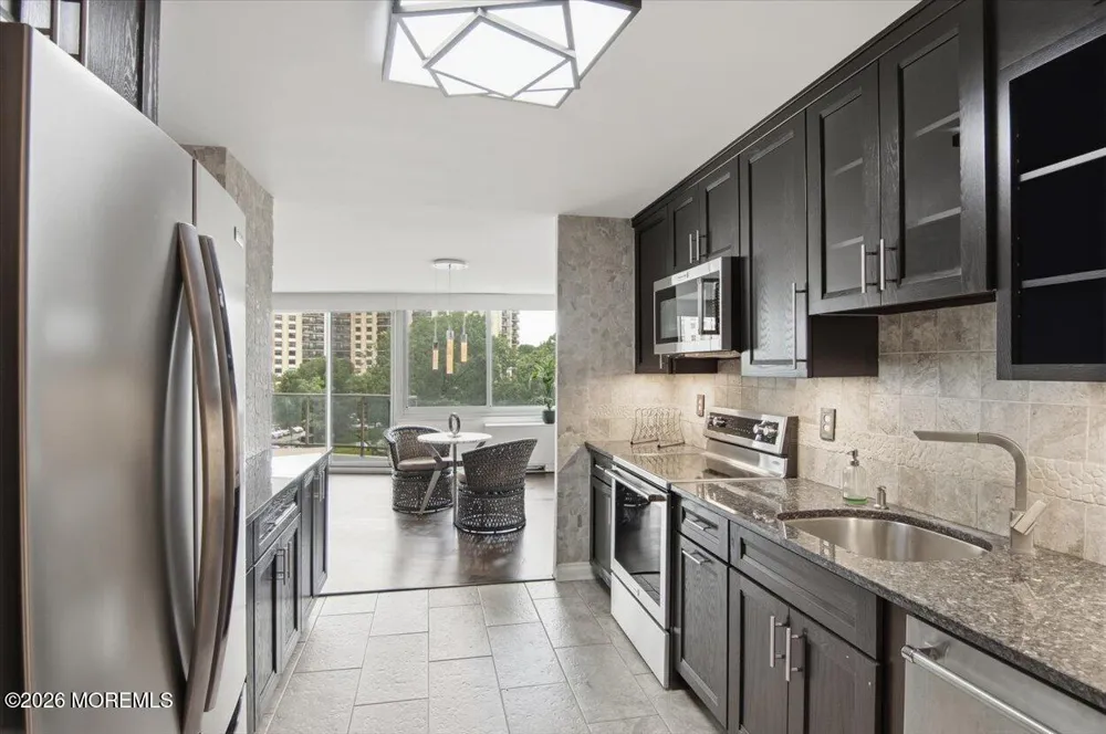 1 Claridge Drive #501 Verona, NJ 07044