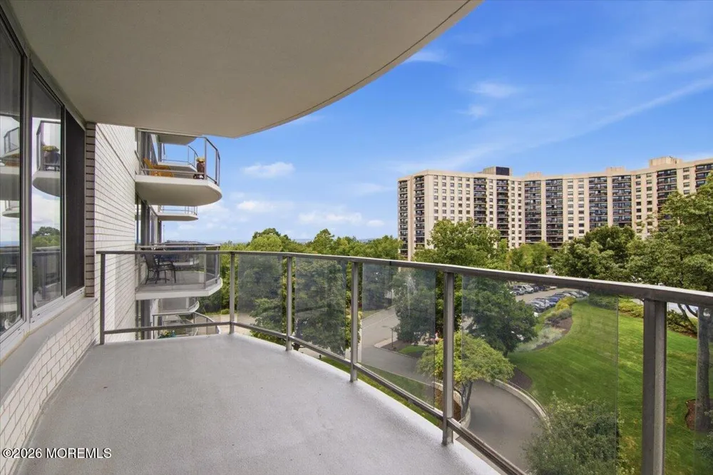 1 Claridge Drive #501 Verona, NJ 07044