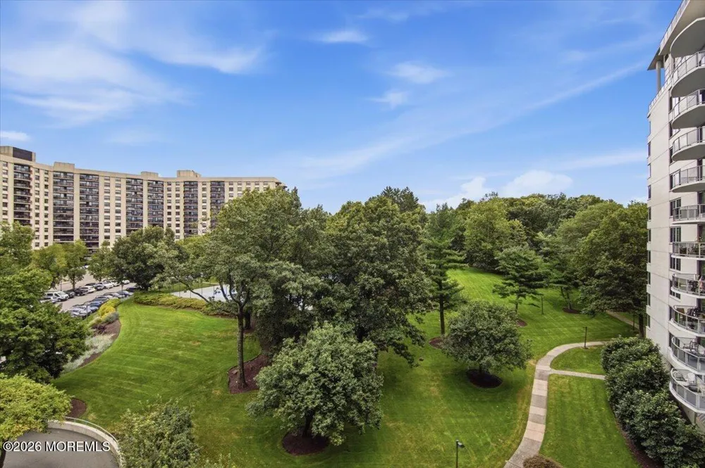 1 Claridge Drive #501 Verona, NJ 07044