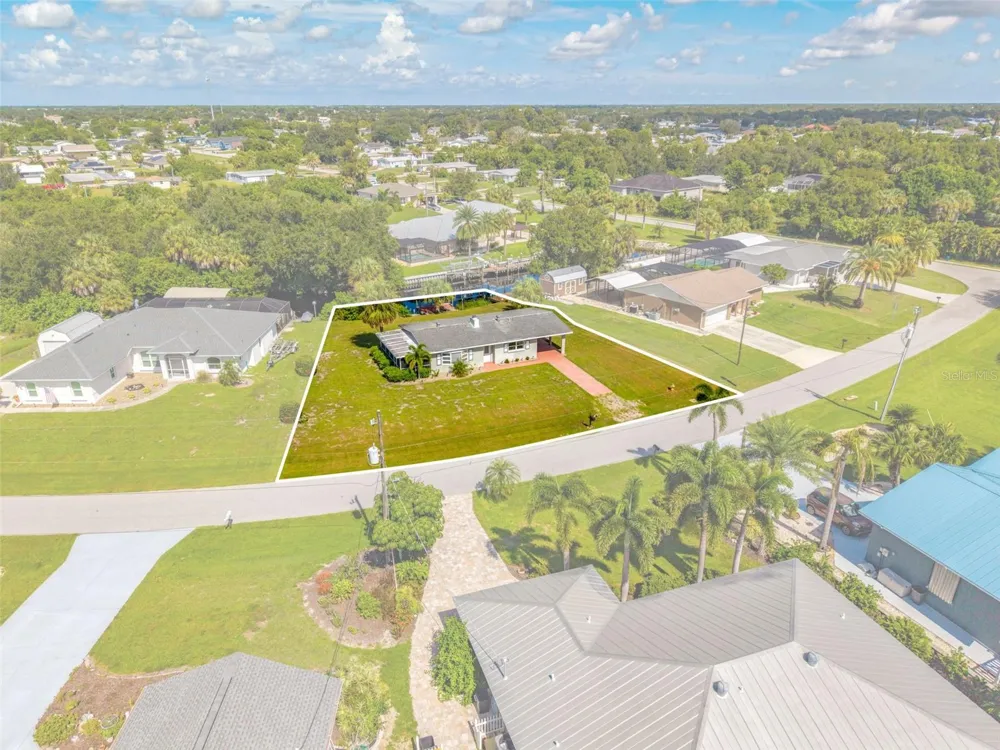 3173 PEACE RIVER DRIVE Punta Gorda, FL 33983