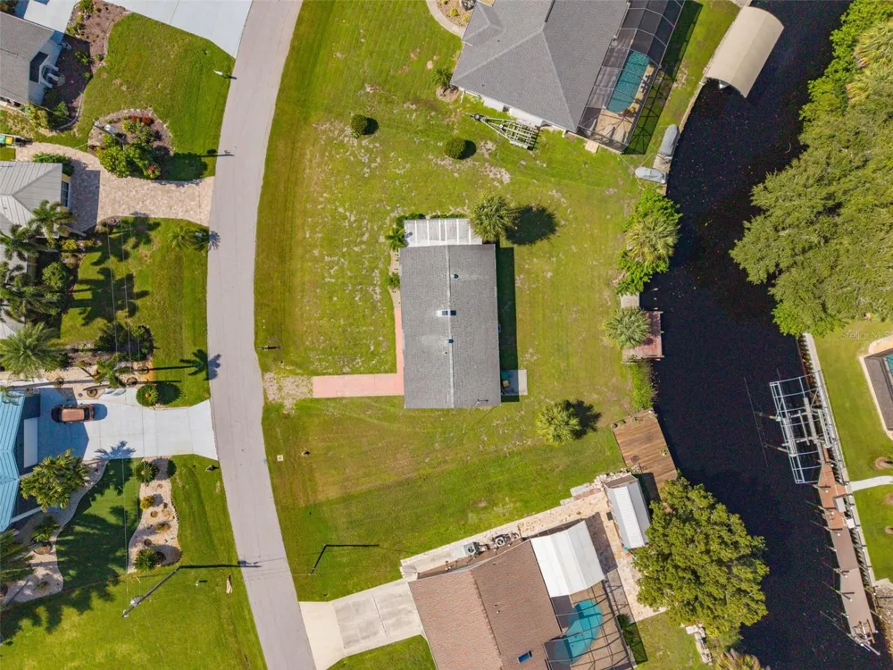 3173 PEACE RIVER DRIVE Punta Gorda, FL 33983