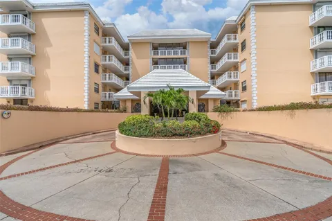 6500 SUNSET WAY #308