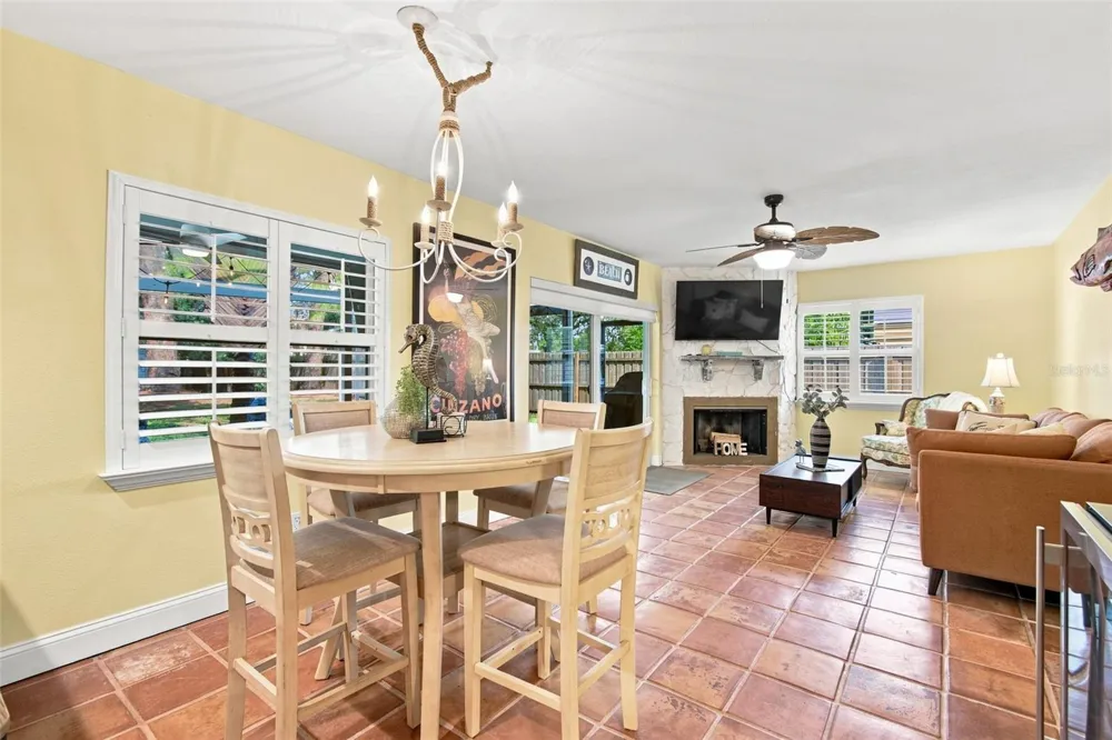 201 LAGOON DRIVE Palm Harbor, FL 34683