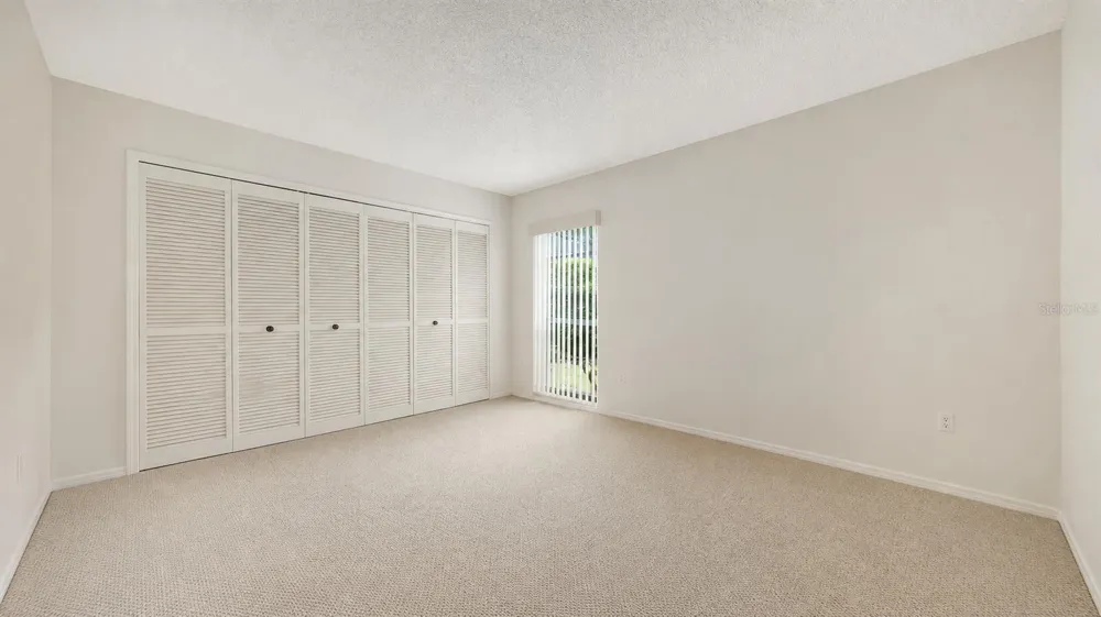 3522 FERNDELL Sarasota, FL 34235