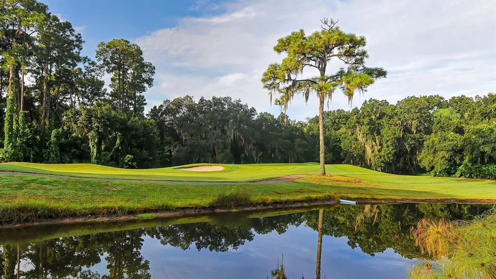 3522 FERNDELL Sarasota, FL 34235
