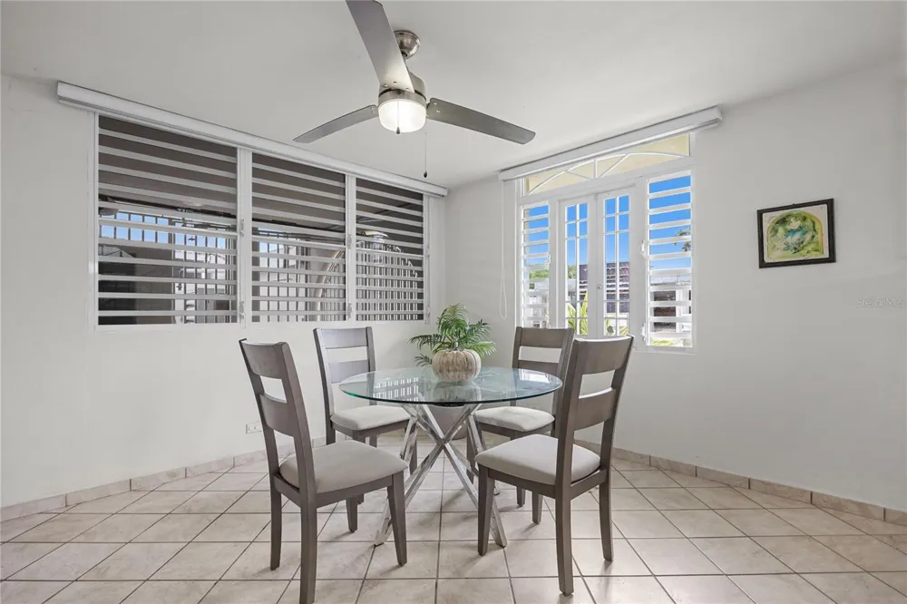 Calle 6 H17 TINTILLO GARDENS Guaynabo, PR 00966