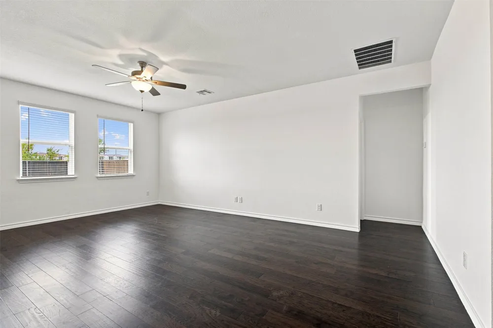218 THURMAN HOLT ROAD Hutto, TX 78634