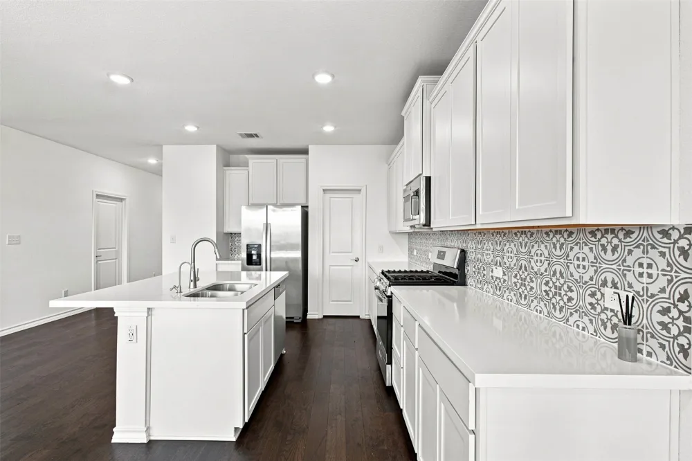 218 THURMAN HOLT ROAD Hutto, TX 78634