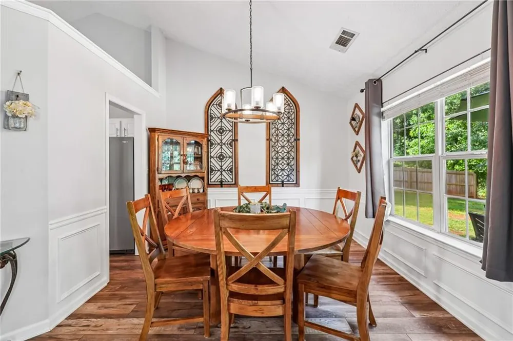 4672 Devencrest Lane Buford, GA 30519