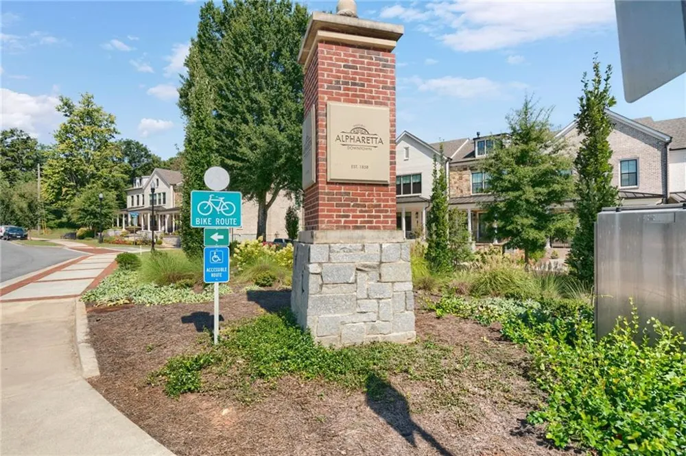 406 Concord Street Alpharetta, GA 30009