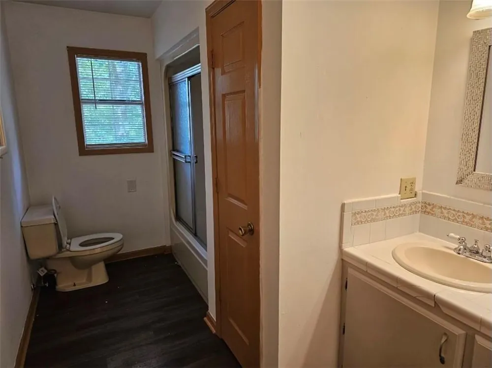 669 Nicklesville Road NE Resaca, GA 30735
