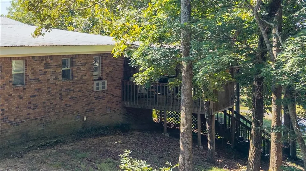 669 Nicklesville Road NE Resaca, GA 30735