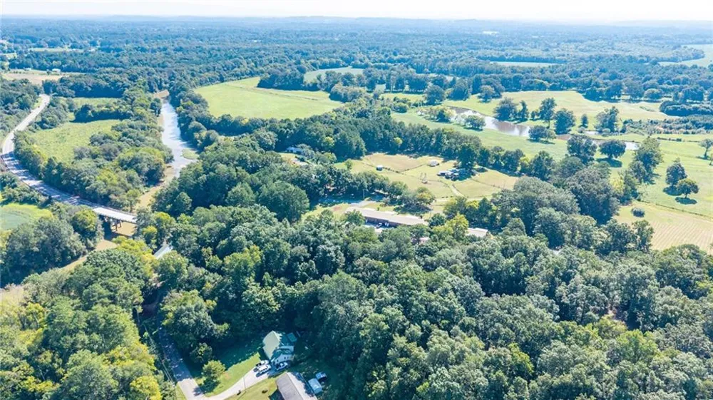 669 Nicklesville Road NE Resaca, GA 30735