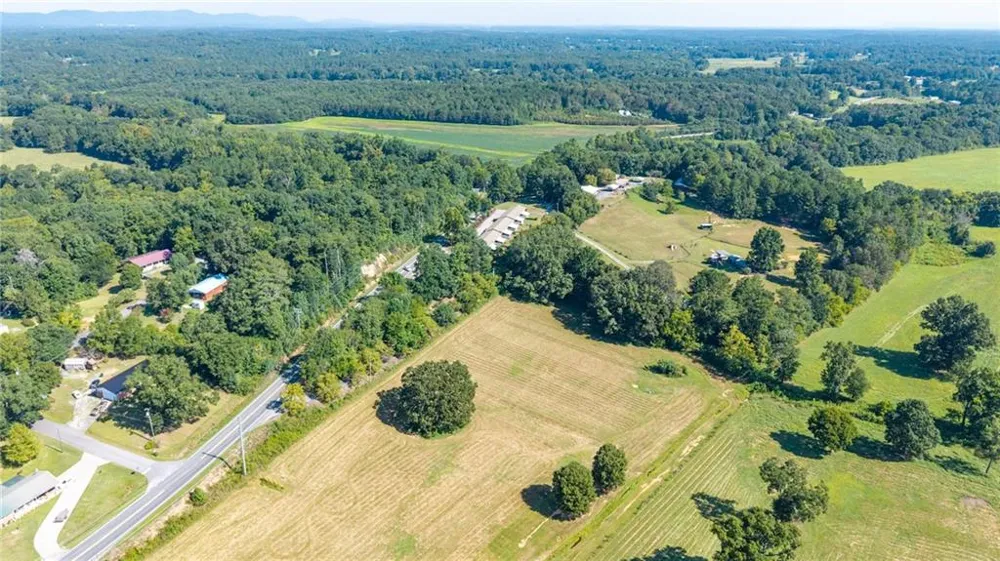 669 Nicklesville Road NE Resaca, GA 30735