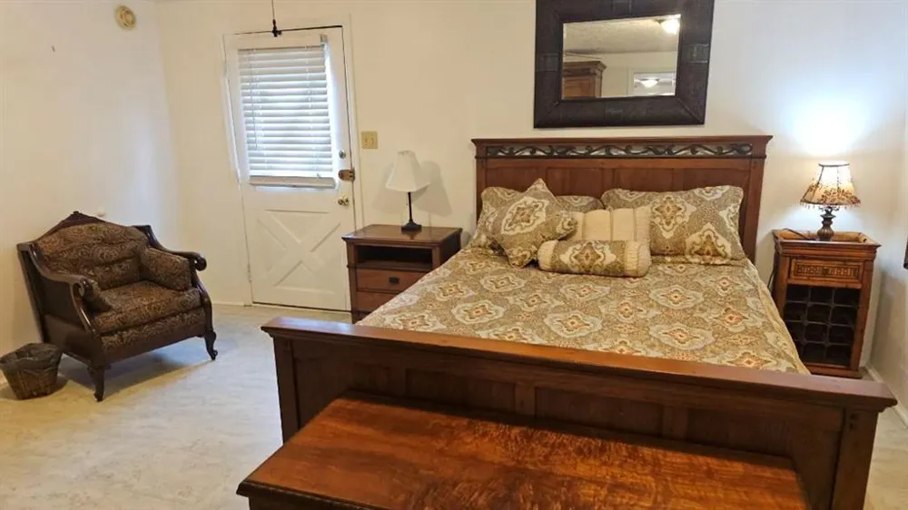 669 Nicklesville Road NE Resaca, GA 30735