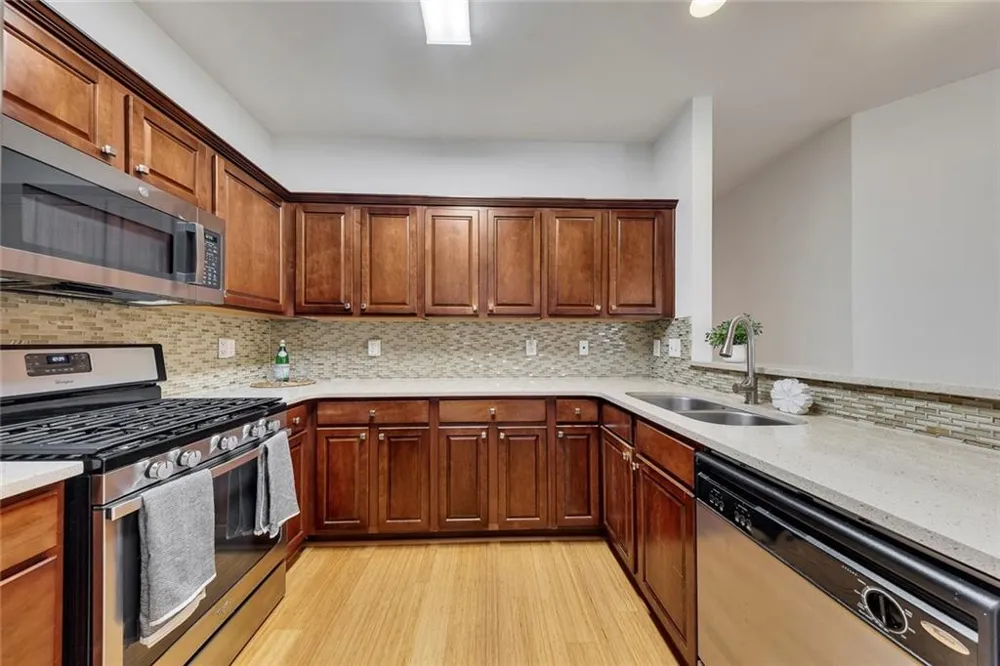 242 Riverstone Place Canton, GA 30114