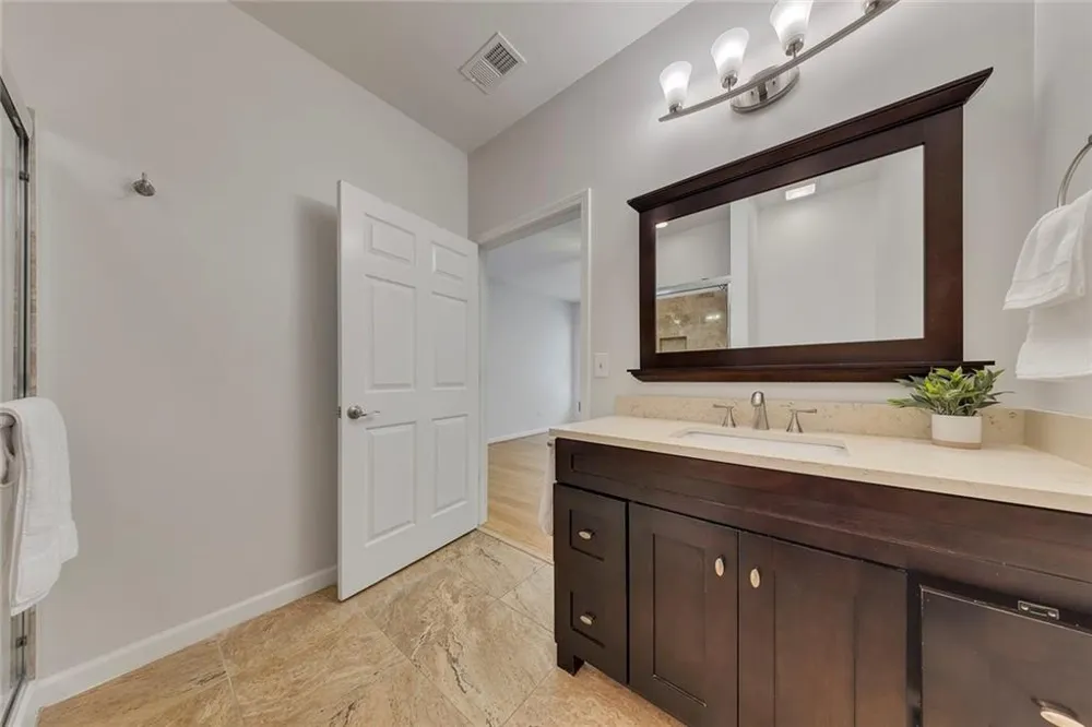 242 Riverstone Place Canton, GA 30114