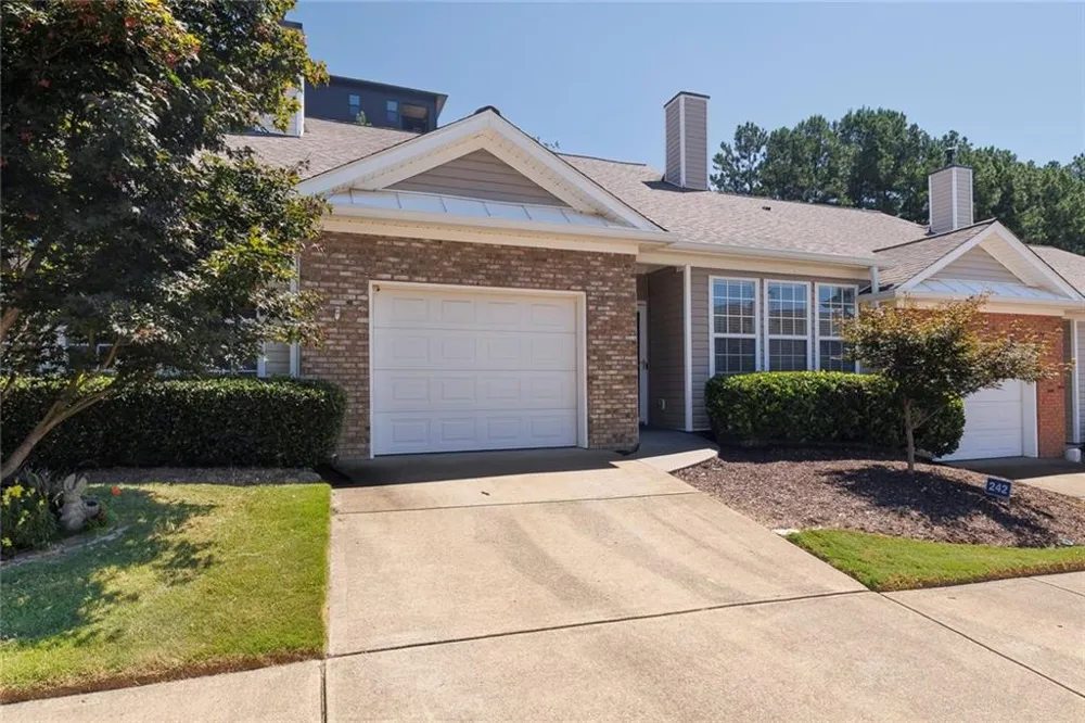 242 Riverstone Place Canton, GA 30114