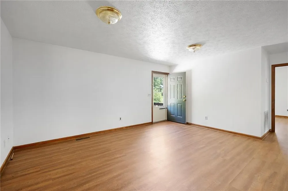 621 Nicklesville Road NE Resaca, GA 30735