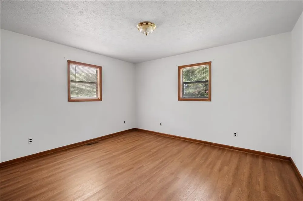 621 Nicklesville Road NE Resaca, GA 30735