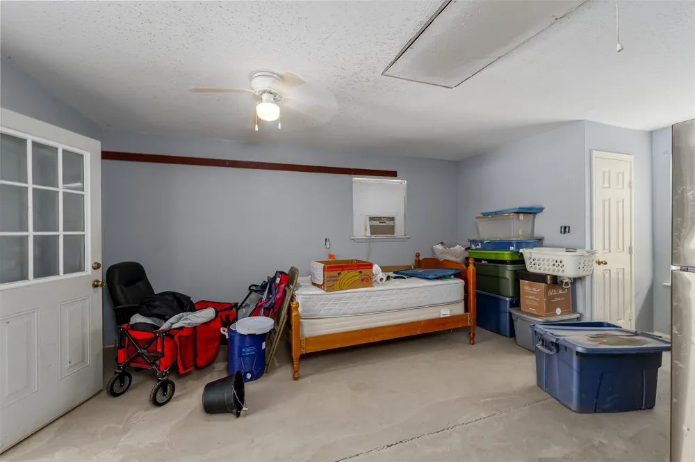 601 Houston School Road Red Oak, TX 75154