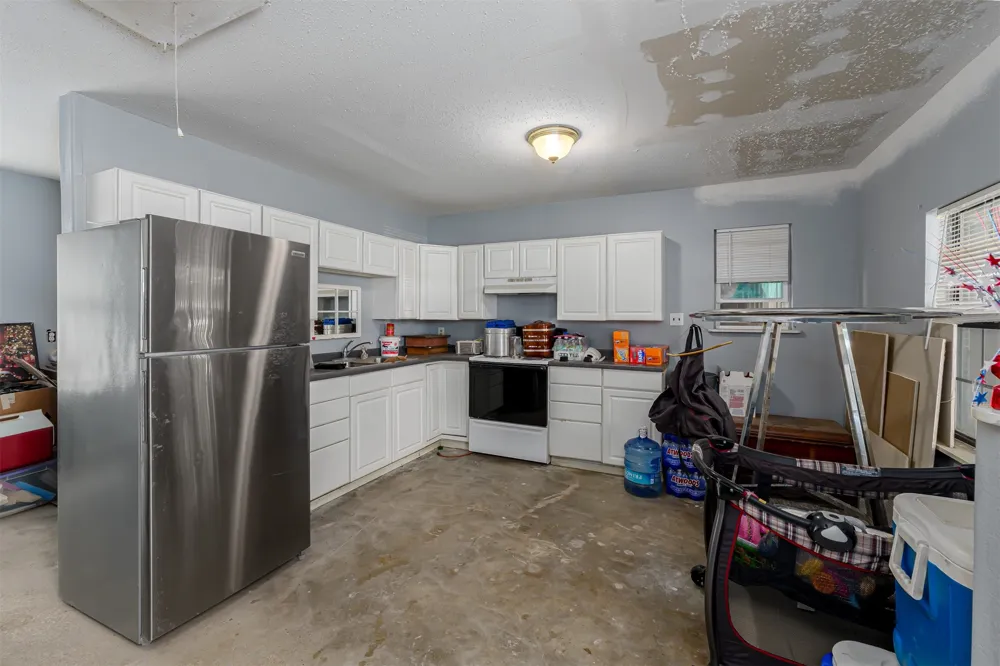 601 Houston School Road Red Oak, TX 75154