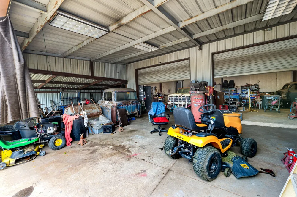 601 Houston School Road Red Oak, TX 75154