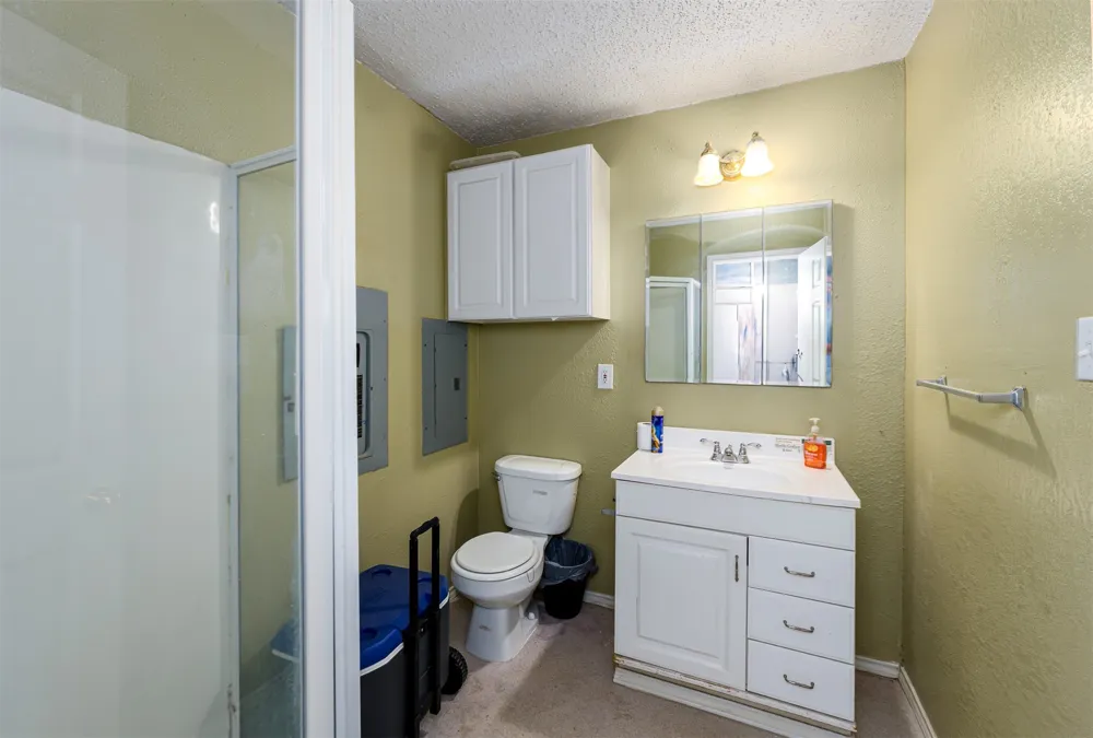 601 Houston School Road Red Oak, TX 75154