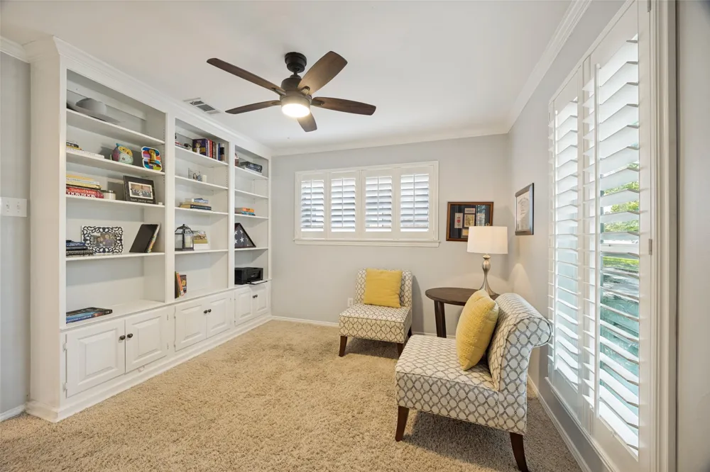 912 Vinecrest Lane Richardson, TX 75080