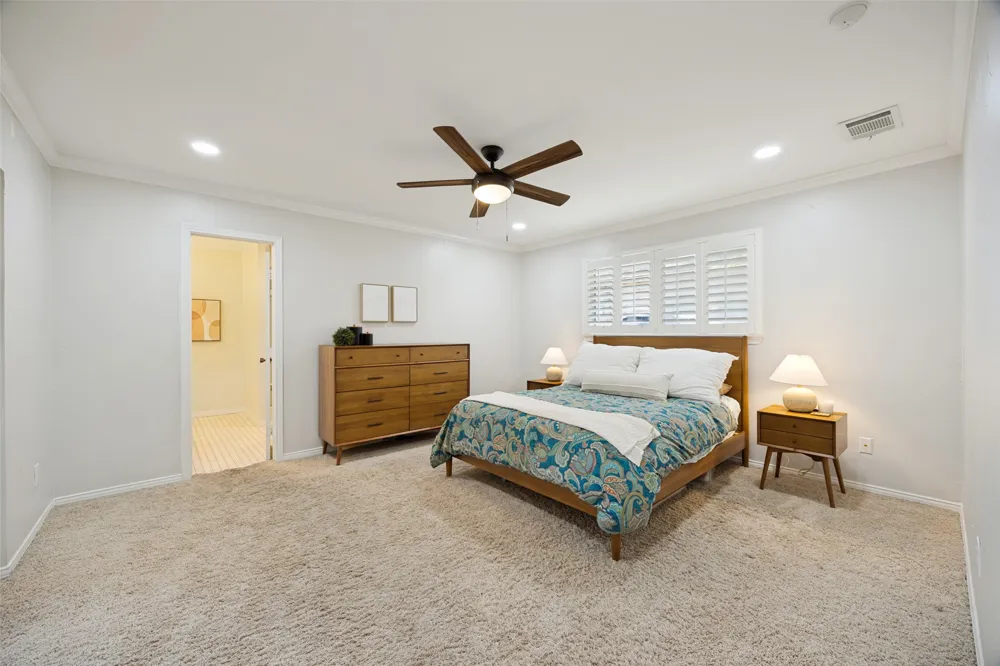 912 Vinecrest Lane Richardson, TX 75080