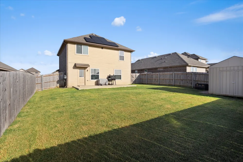 1604 Blue Jay Drive Ennis, TX 75119