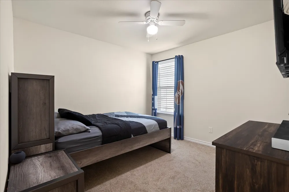 1604 Blue Jay Drive Ennis, TX 75119