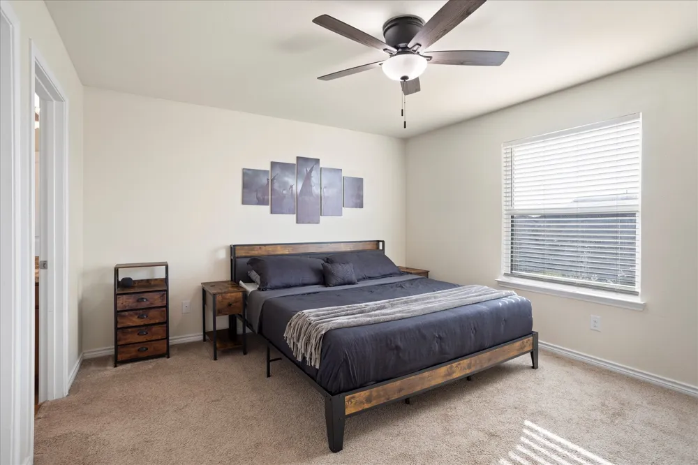 1604 Blue Jay Drive Ennis, TX 75119