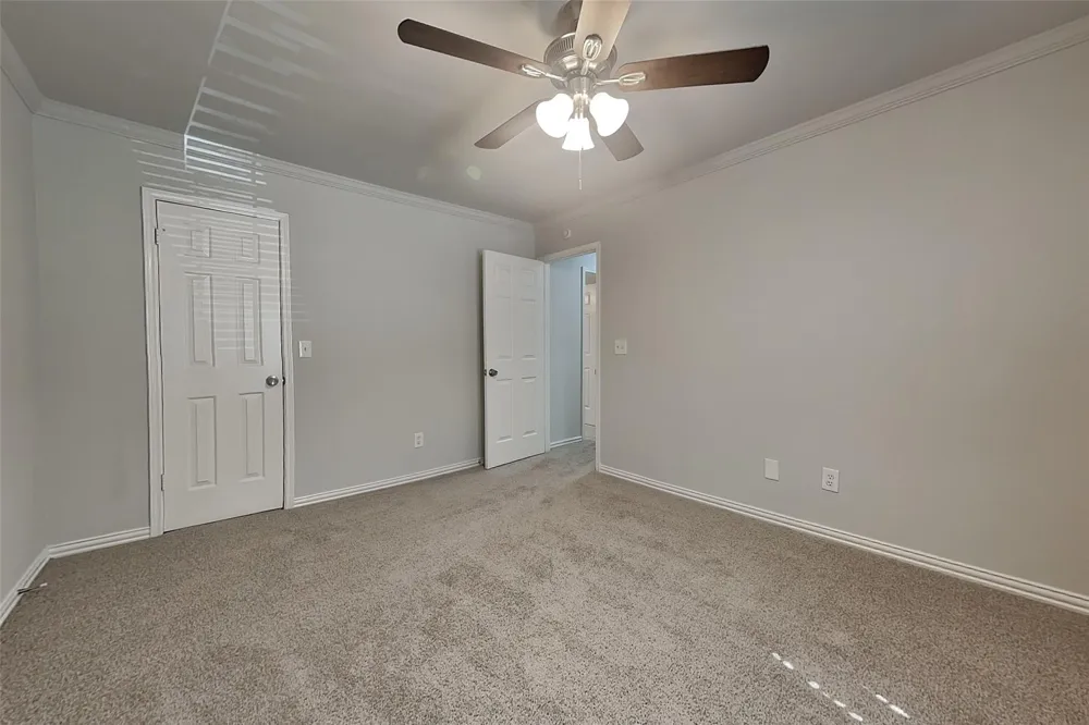 4012 Cedarwood Drive Pearland, TX 77584