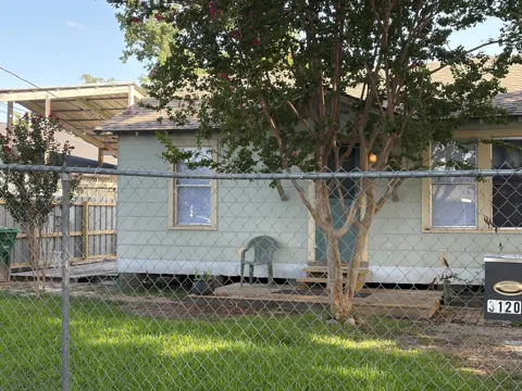 3120 Vintage Street
