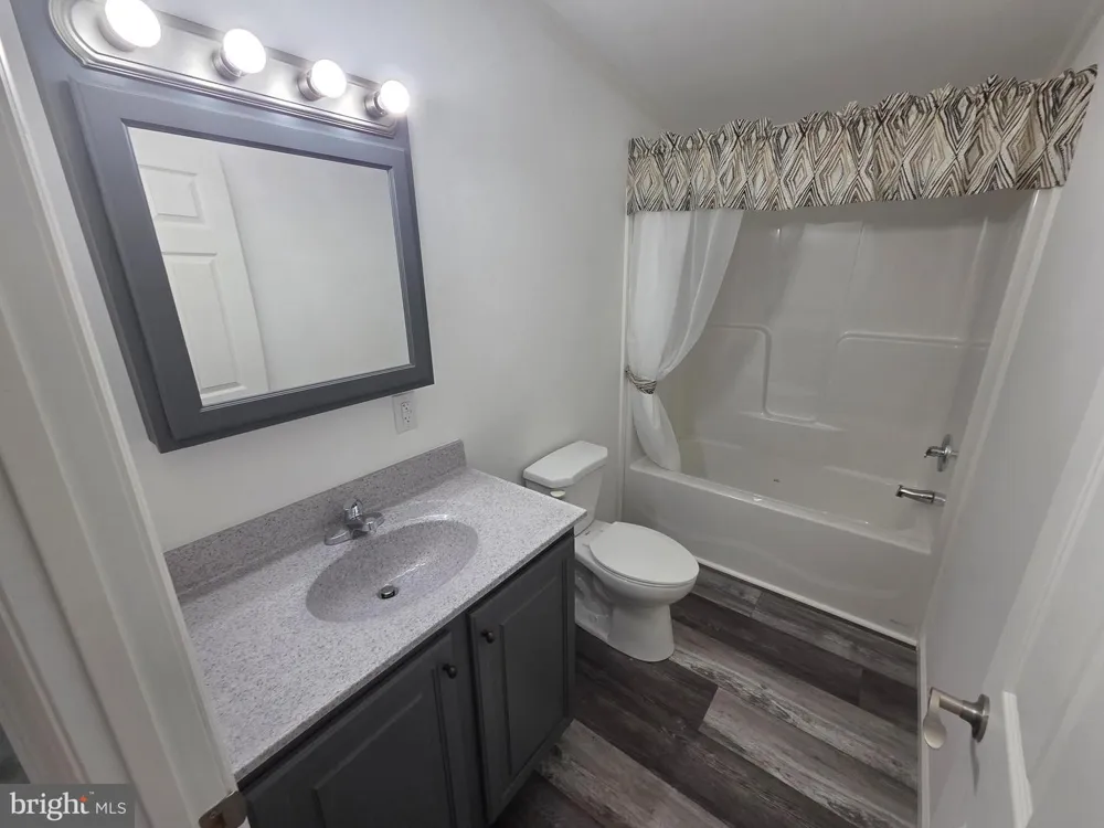 65 ASH ROAD Hamburg, PA 19526