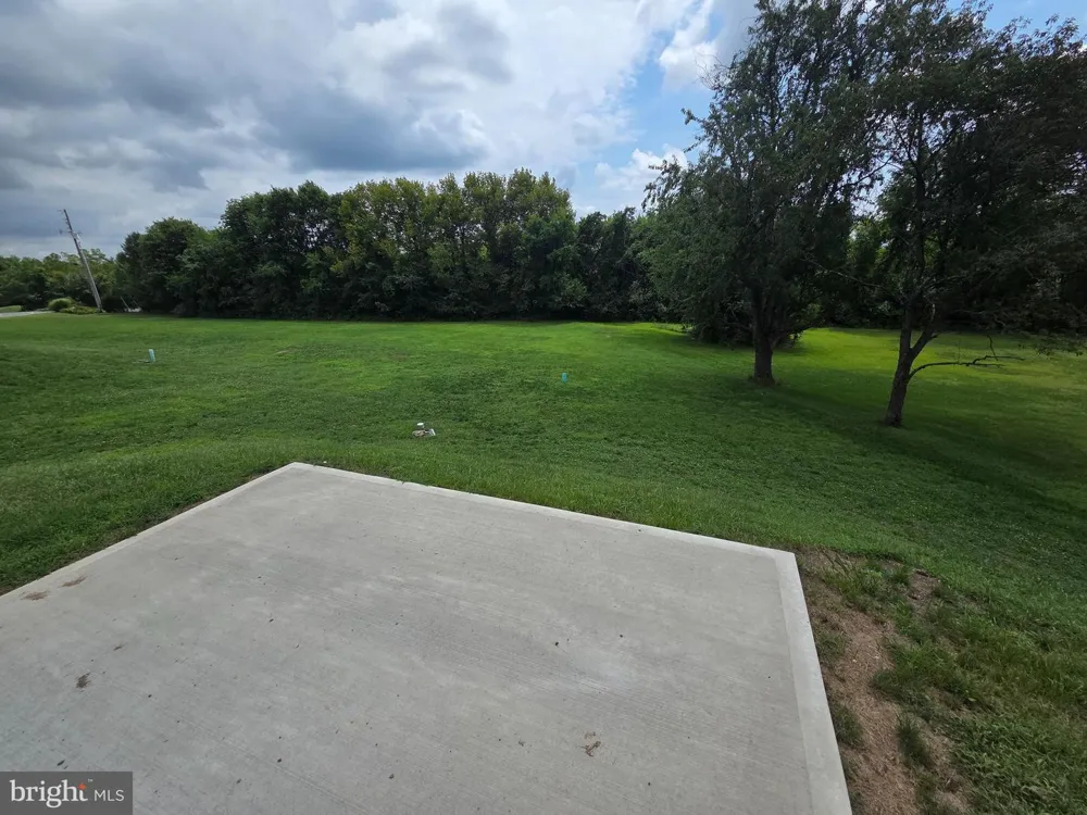 65 ASH ROAD Hamburg, PA 19526