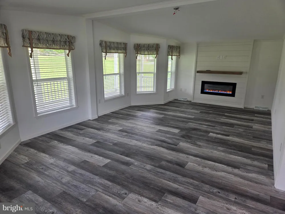 65 ASH ROAD Hamburg, PA 19526