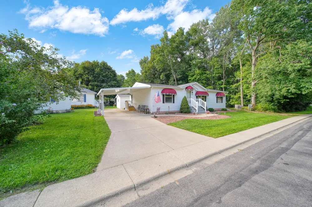 800 Missouri River Drive Adrian, MI 49221