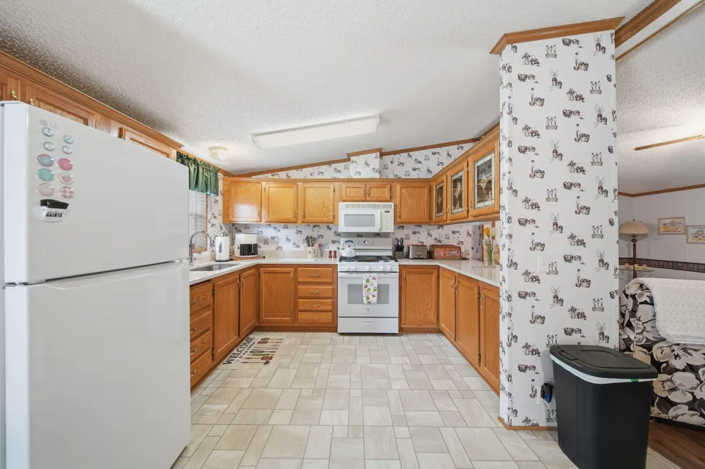 800 Missouri River Drive Adrian, MI 49221
