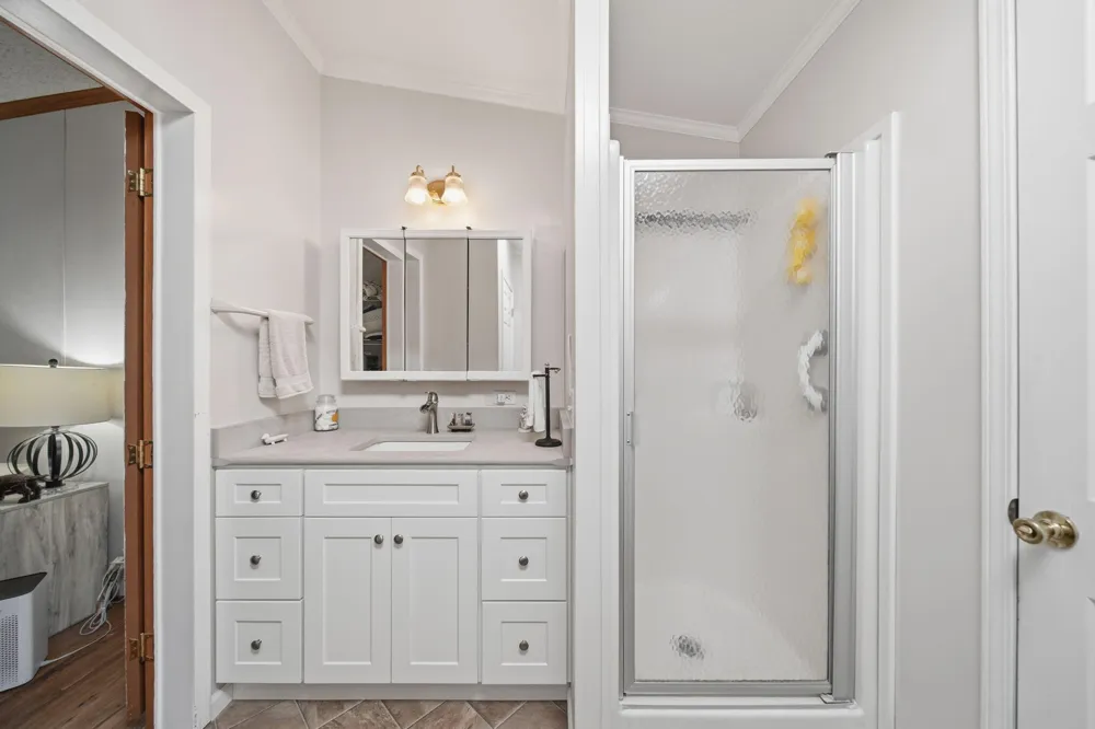 800 Missouri River Drive Adrian, MI 49221