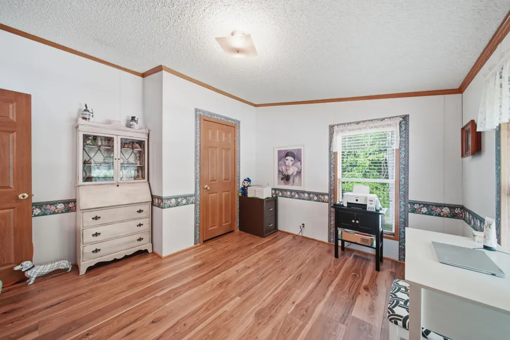 800 Missouri River Drive Adrian, MI 49221